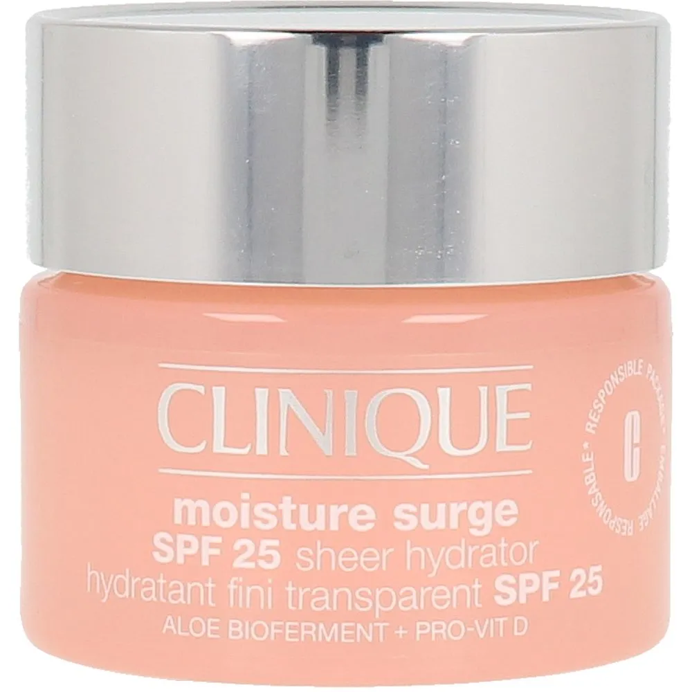 Легкий увлажнитель Moisture surge SPF25